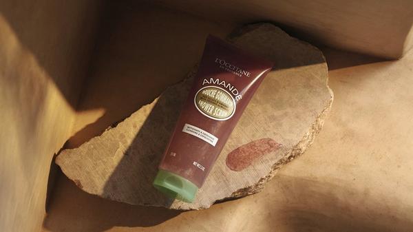 L'Occitane Almond Cleansing & Exfoliating Shower Scrub #8
